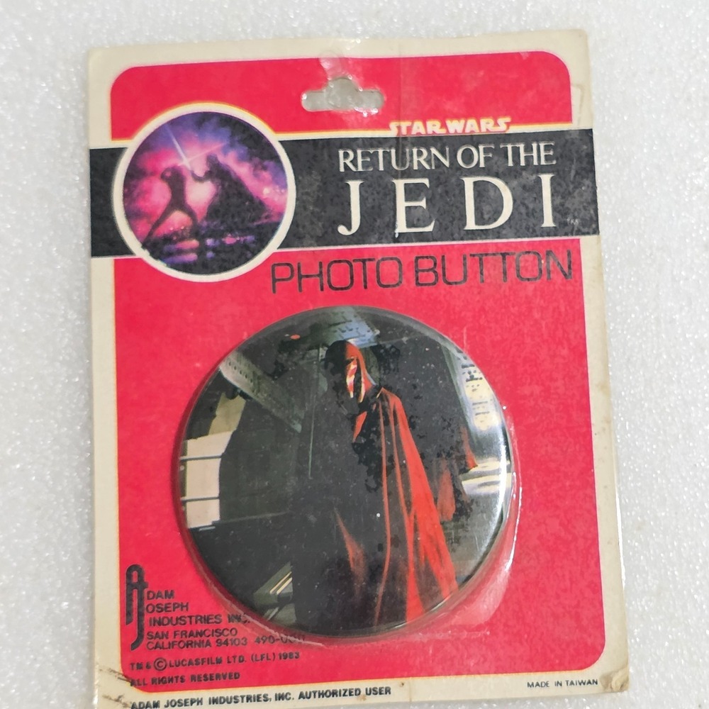 Star Wars Return of the Jedi RED GUARD Photo Button Vintage 1983 Adam Joseph NEW